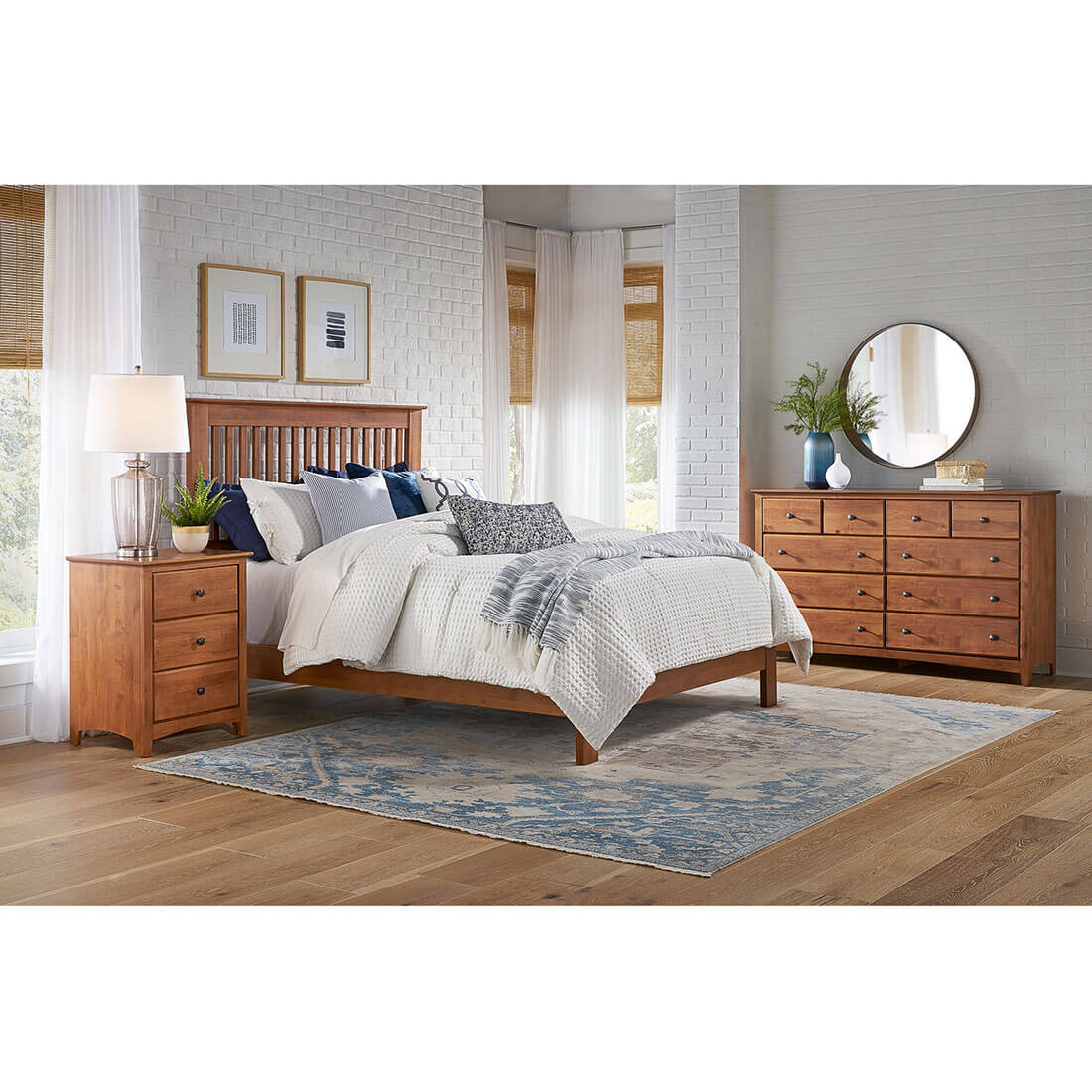 SHAKER BEDROOM Image